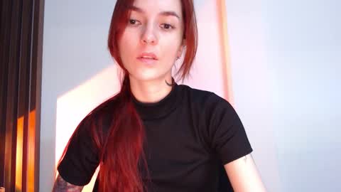 Snapshot of dead_girll chatting on October 21, 2025, 11:27 pm freak online show from October 21, 2025, 11:27 pm