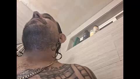 deadbirdink8o8 online show from January 17, 2026, 10:31 am