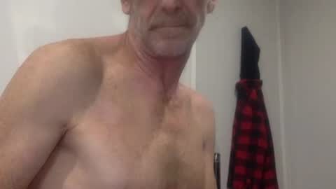 Snapshot of deanofflove221000 chatting on September 29, 2025, 5:23 am deanofflove221000 online show from September 29, 2025, 5:23 am