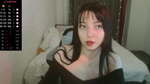 dear_helga online show from December 10, 2024, 4:49 pm