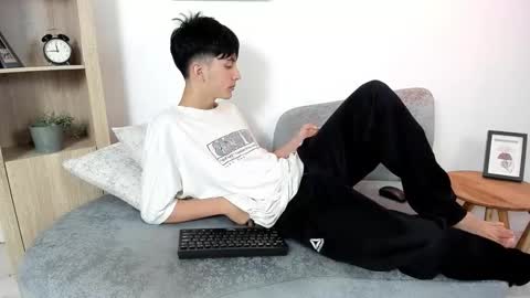 Snapshot of dear_jeycot chatting on October 9, 2025, 12:47 pm Jeycot online show from October 9, 2025, 12:47 pm