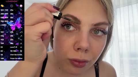 dear_neighbor online show from April 8, 2026, 12:05 pm