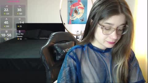 dearlilith6666 online show from December 10, 2024, 1:33 pm