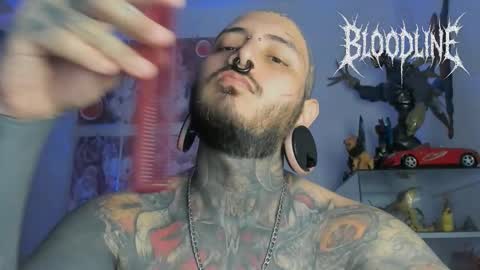    online show from December 19, 2025, 6:37 pm