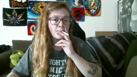 DEBBIE online show from March 15, 2026, 11:00 pm