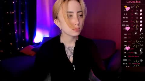 Debora online show from June 16, 2026, 2:03 am