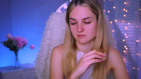 Snapshot of deboralarson chatting on October 3, 2025, 7:38 am Debora online show from October 3, 2025, 7:38 am