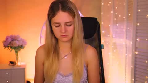 Debora online show from June 17, 2026, 3:09 am