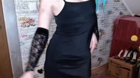 Snapshot of debramilf chatting on December 8, 2024, 4:14 am DebraMilf online show from December 8, 2024, 4:14 am