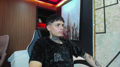 declan_fox online show from September 27, 2025, 4:06 am