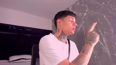 declan_fox online show from October 30, 2025, 3:52 am