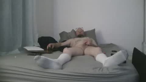 decoyx5o5 online show from January 9, 2026, 8:28 am