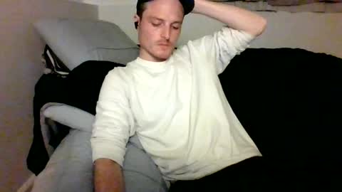 Dee4dayz online show from June 27, 2026, 6:07 am