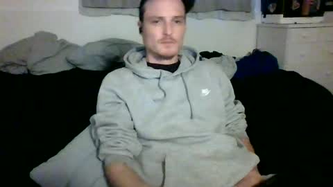 Dee4dayz online show from July 7, 2026, 1:30 am