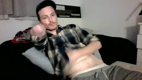 Dee4dayz online show from July 26, 2026, 5:04 am