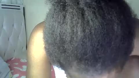 deechic_2 online show from March 16, 2026, 11:20 pm