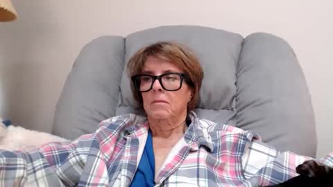 deelightful4you online show from April 26, 2026, 8:50 pm