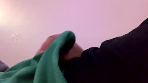 Dee online show from October 2, 2025, 5:47 am