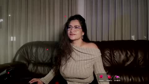 Snapshot of deesseluxure_ chatting on January 23, 2025, 6:06 am Andre online show from January 23, 2025, 6:06 am