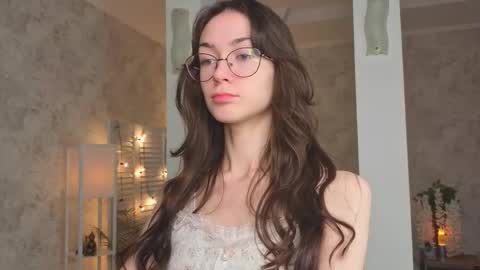 Snapshot of defeded_lovee chatting on September 25, 2025, 7:17 pm Amy online show from September 25, 2025, 7:17 pm