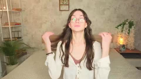 Snapshot of defeded_lovee chatting on October 12, 2025, 7:24 pm Amy online show from October 12, 2025, 7:24 pm