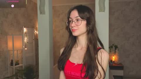 Snapshot of defeded_lovee chatting on October 17, 2025, 7:27 pm Amy online show from October 17, 2025, 7:27 pm