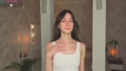 Snapshot of defeded_lovee chatting on October 22, 2025, 7:24 pm Amy online show from October 22, 2025, 7:24 pm