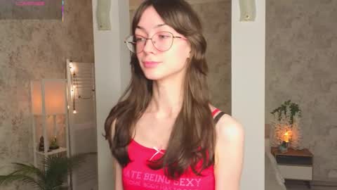 Snapshot of defeded_lovee chatting on October 23, 2025, 7:45 pm Amy online show from October 23, 2025, 7:45 pm