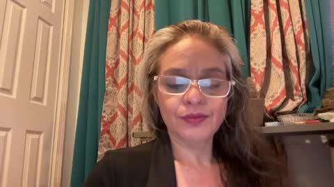 Snapshot of degeneratesaint chatting on May 9, 2026, 4:28 am Tori online show from May 9, 2026, 4:28 am