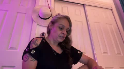 Snapshot of degeneratesaint chatting on May 12, 2026, 3:14 am Tori online show from May 12, 2026, 3:14 am