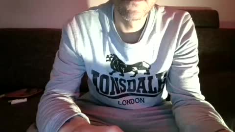 Snapshot of degrandis chatting on March 5, 2026, 11:01 pm Luka Magic online show from March 5, 2026, 11:01 pm