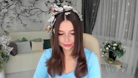 DegreeOfSincerity online show from October 3, 2025, 1:13 am