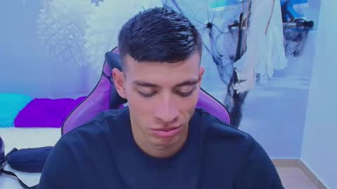 Snapshot of deiby_baby chatting on November 1, 2025, 10:01 pm DEIBY online show from November 1, 2025, 10:01 pm