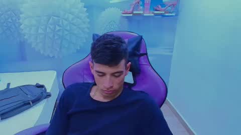 DEIBY online show from November 19, 2025, 9:15 pm