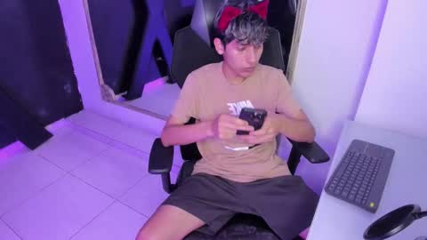 Deilan Wolf  online show from March 3, 2026, 4:29 am