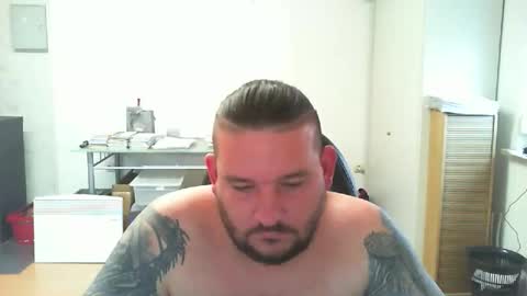 deinspielzeug87 online show from November 6, 2025, 12:28 pm