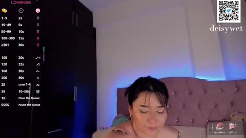 Snapshot of deisy_smith_ chatting on September 14, 2025, 12:43 am  Deisy  online show from September 14, 2025, 12:43 am