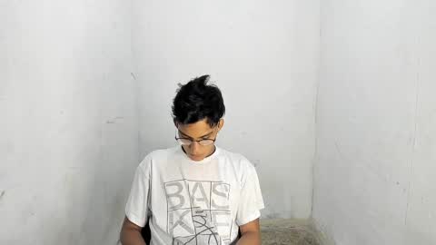 Snapshot of deivi_colins chatting on October 8, 2025, 2:09 am deivi_colins online show from October 8, 2025, 2:09 am