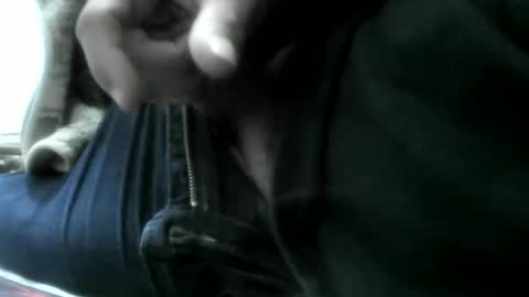 deividl794478 online show from February 8, 2026, 2:37 am