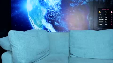 Snapshot of delessandro_world chatting on February 19, 2025, 11:14 pm Delessandro online show from February 19, 2025, 11:14 pm