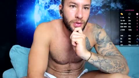 Snapshot of delessandro_world chatting on March 11, 2025, 4:32 am Delessandro online show from March 11, 2025, 4:32 am