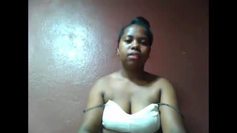 deliah712909 online show from December 23, 2024, 4:17 pm