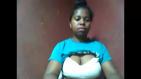 deliah712909 online show from December 26, 2024, 5:30 pm