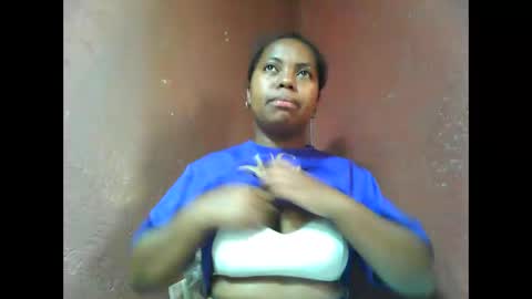 deliah712909 online show from December 27, 2024, 4:47 am