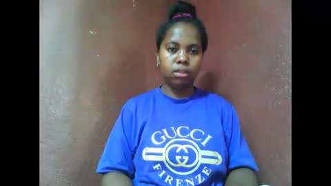 deliah712909 online show from December 27, 2024, 8:24 am