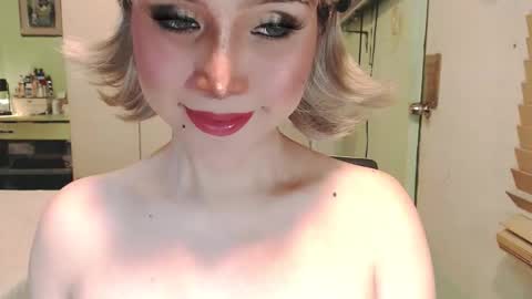 Mercedes online show from May 7, 2026, 2:06 am