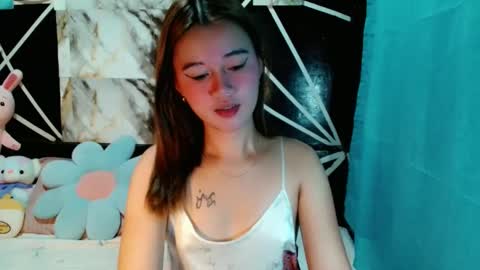 delicious_cum_girlxx online show from February 16, 2026, 9:55 pm