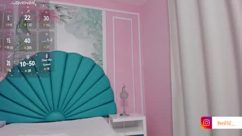 Snapshot of delicious_girl4u_ chatting on December 9, 2024, 4:15 pm Natalia online show from December 9, 2024, 4:15 pm