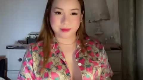 iyalicious online show from September 26, 2025, 1:42 am