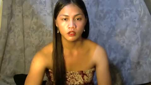 deliciouscum_rhianna online show from April 14, 2026, 1:00 am